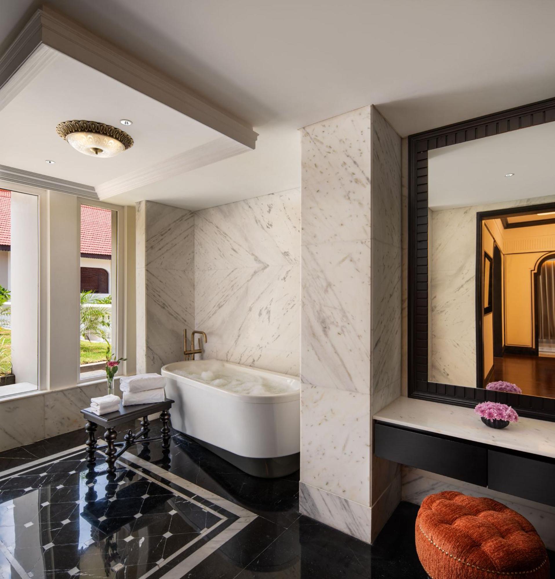 Taj Malabar Resort & Spa, Cochin. Kochi Екстер'єр фото