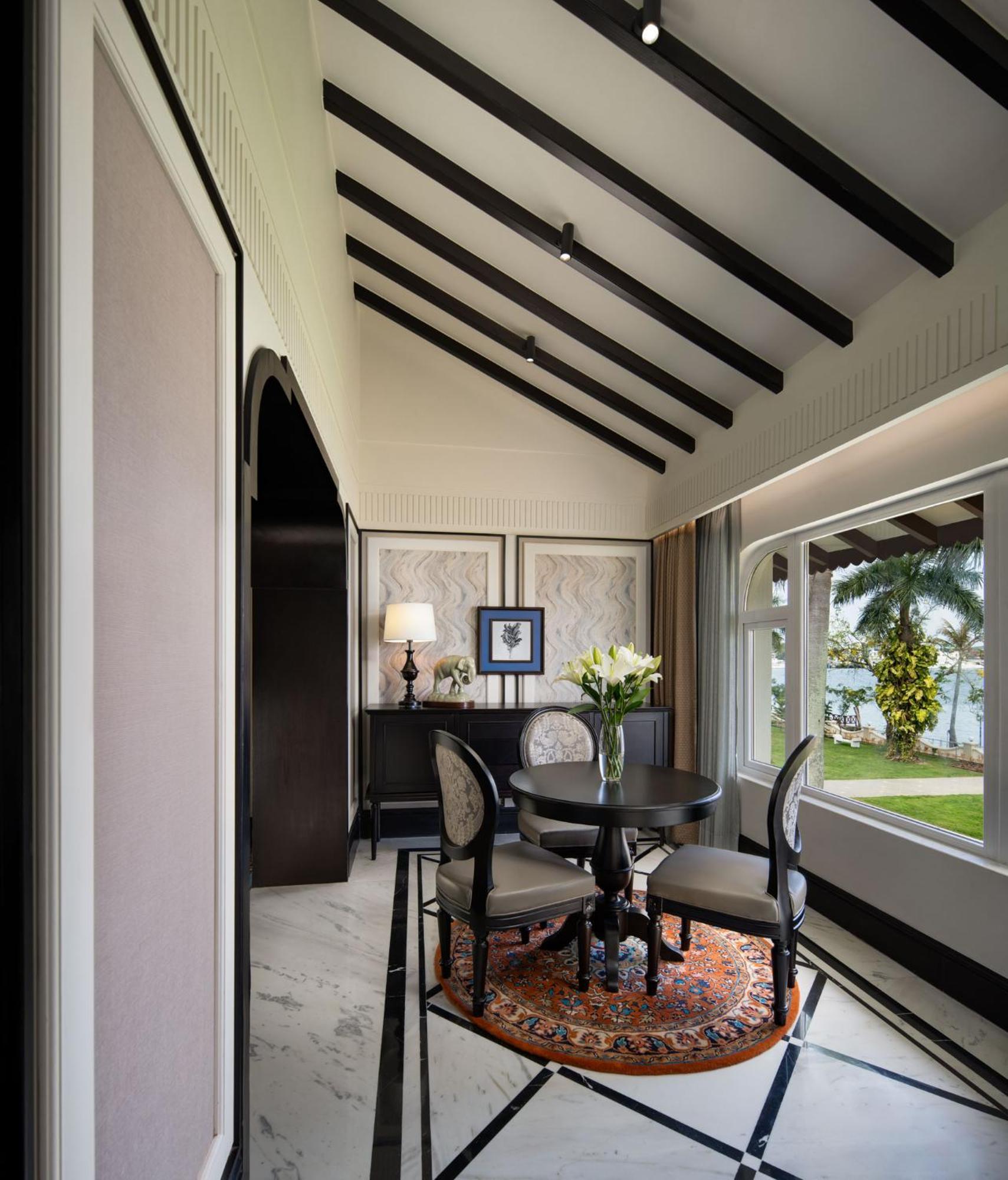 Taj Malabar Resort & Spa, Cochin. Kochi Екстер'єр фото