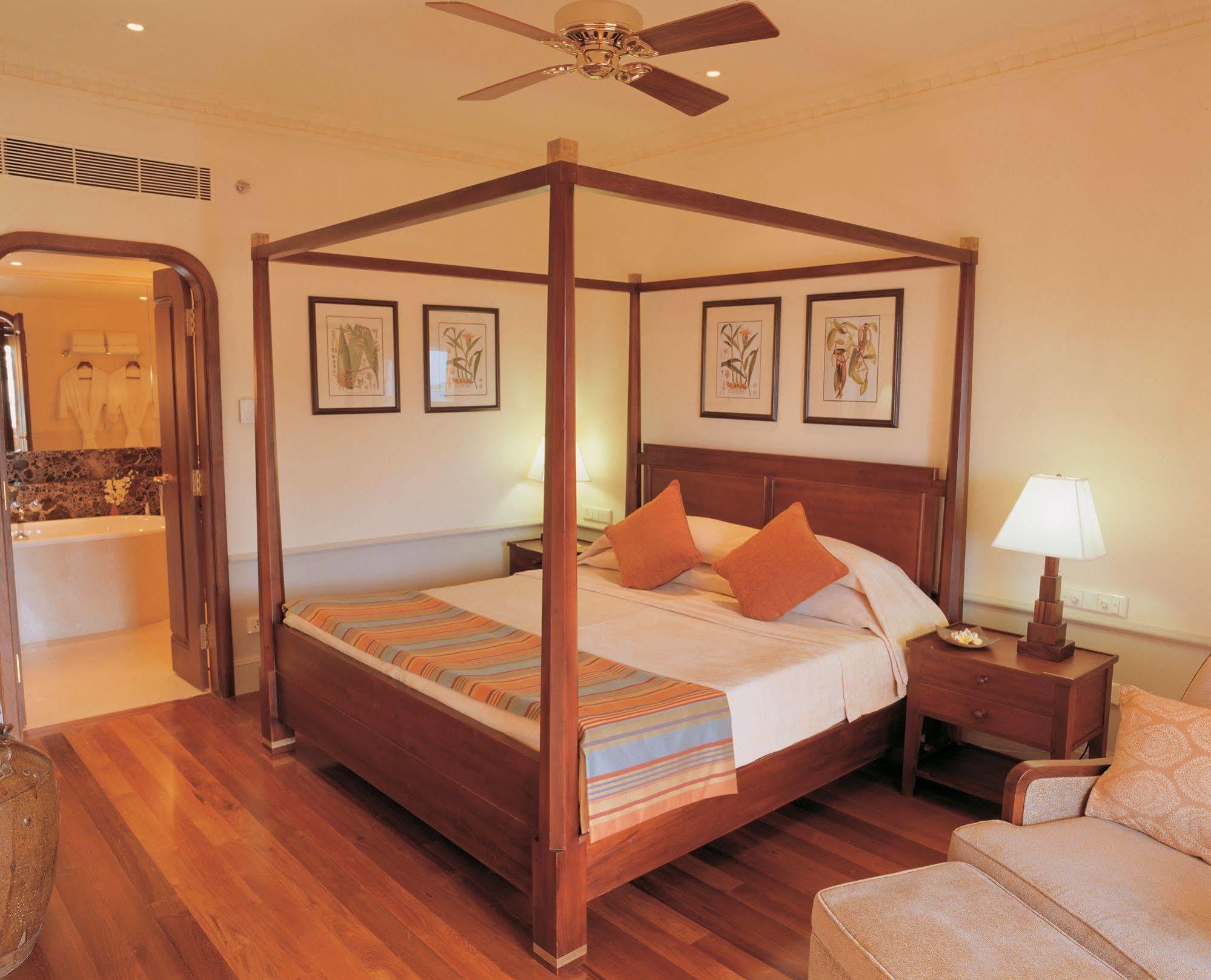 Taj Malabar Resort & Spa, Cochin. Kochi Номер фото